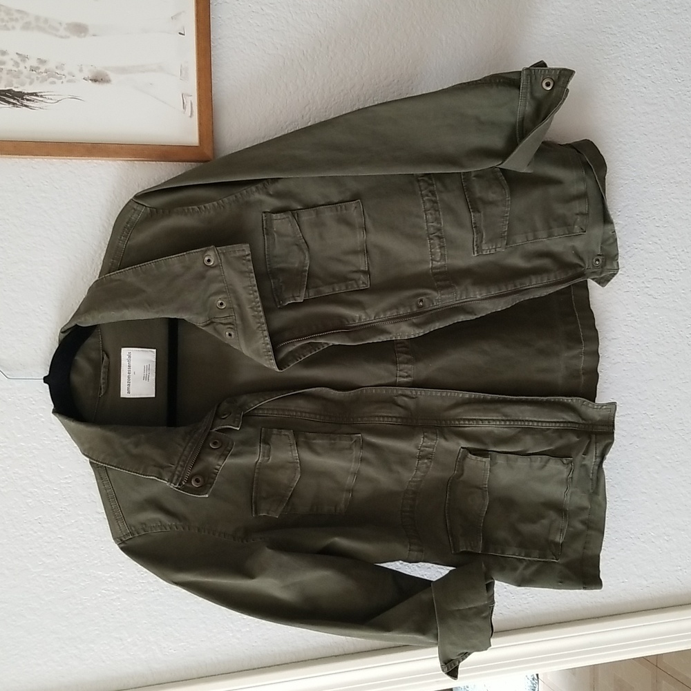 Green utility jacket. Size M.